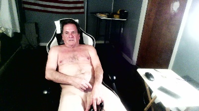 hardfun744 live cam on Cam4