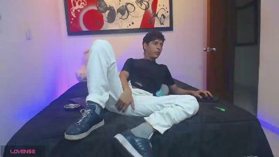 hardsexlove08 live cam on Cam4