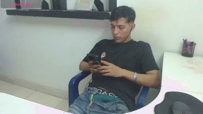 hardsexlove08 live cam on Cam4