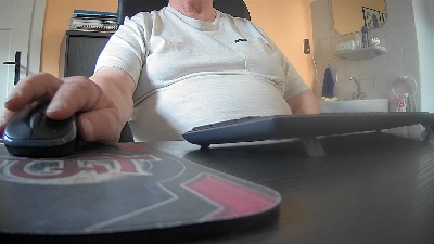hardy2650 live cam on Cam4