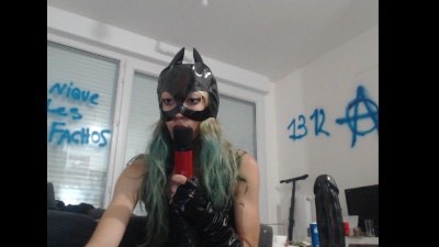 harleyqueerlh live cam on Cam4