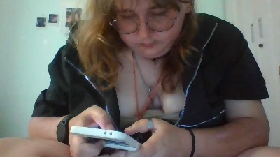 harmyfr live cam on Cam4
