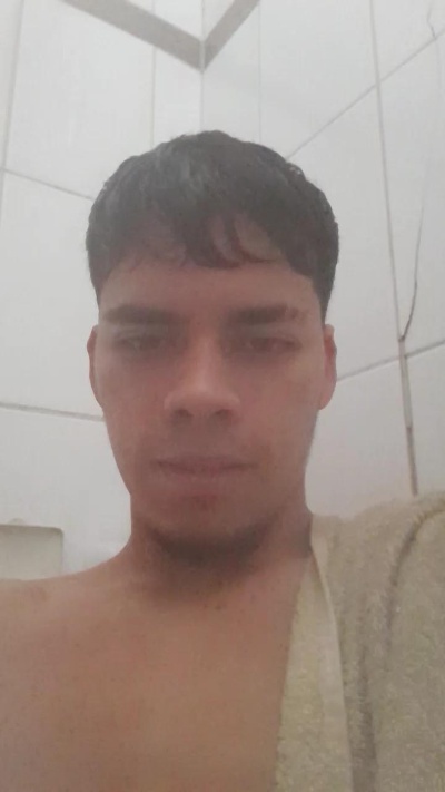 harry18201 live cam on Cam4