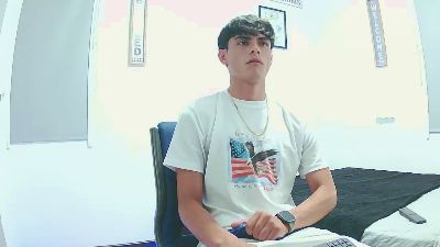 harry_232001 live cam on Cam4