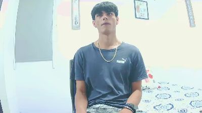harry_232001 live cam on Cam4