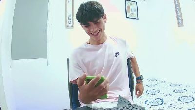 harry_232001 live cam on Cam4