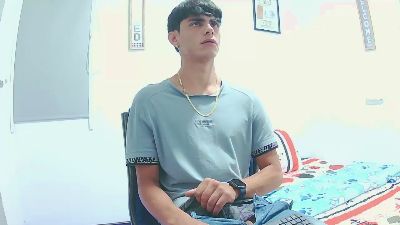 harry_232001 live cam on Cam4