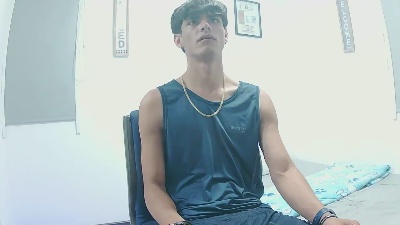 harry_232001 live cam on Cam4