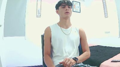 harry_232001 live cam on Cam4