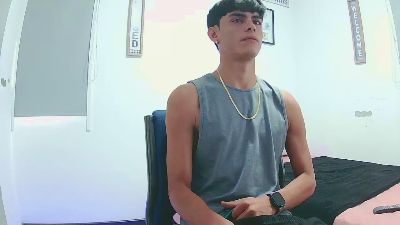 harry_232001 live cam on Cam4