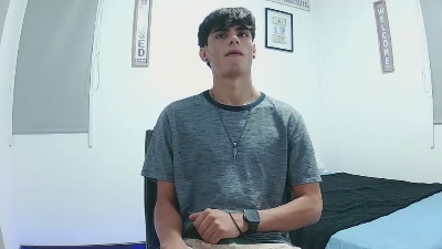 harry_232001 live cam on Cam4