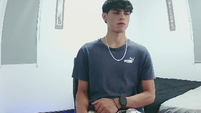 harry_232001 live cam on Cam4