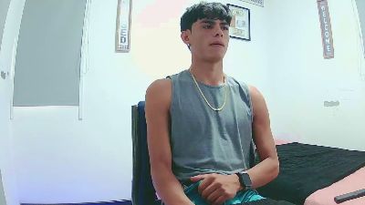 harry_232001 live cam on Cam4