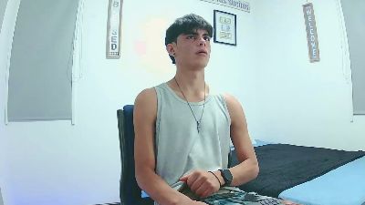 harry_232001 live cam on Cam4