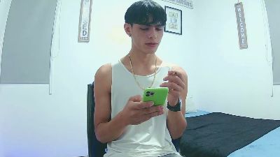 harry_232001 live cam on Cam4