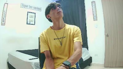 harry_232001 live cam on Cam4