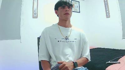 harry_232001 live cam on Cam4