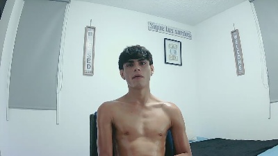 harry_232001 live cam on Cam4