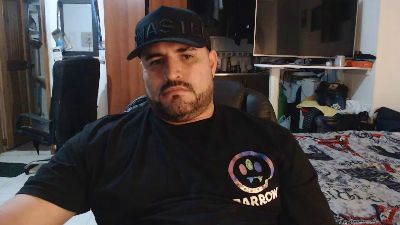 hazmetuyo24 live cam on Cam4