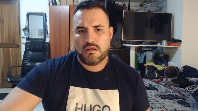 hazmetuyo24 live cam on Cam4