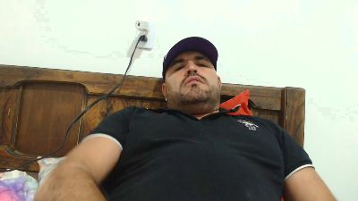 hazmetuyo24 live cam on Cam4
