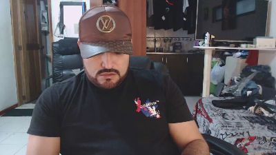 hazmetuyo24 live cam on Cam4