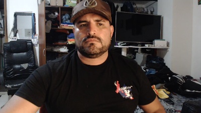 hazmetuyo24 live cam on Cam4