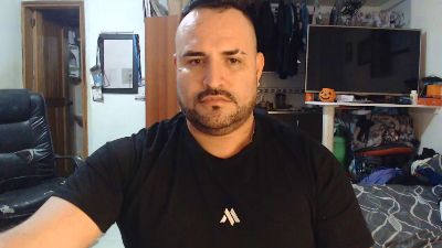 hazmetuyo24 live cam on Cam4