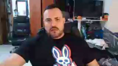 hazmetuyo24 live cam on Cam4