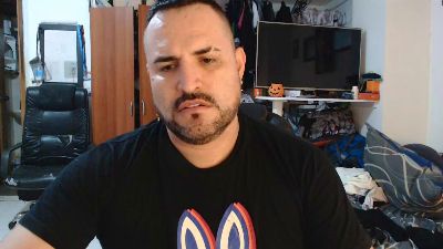 hazmetuyo24 live cam on Cam4