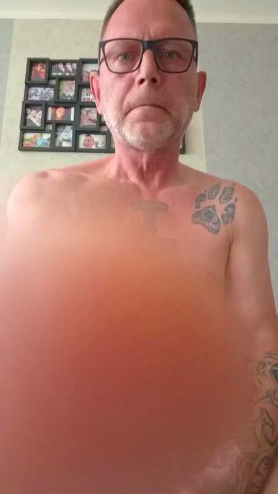 heiko010872 live cam on Cam4