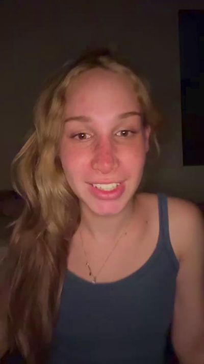 helenawrld live cam on Cam4