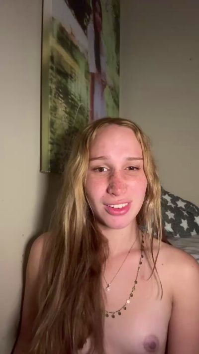 helenawrld live cam on Cam4