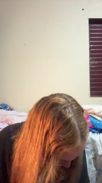 helenawrld live cam on Cam4