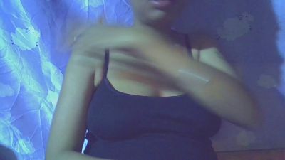 helene_fun live cam on Cam4