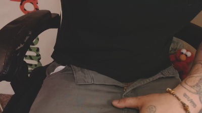 hellojerermy live cam on Cam4
