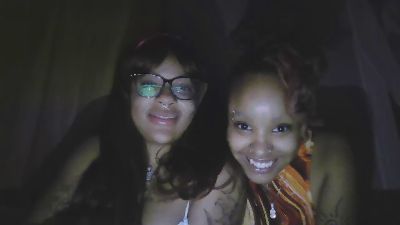hellokittygrl18 live cam on Cam4