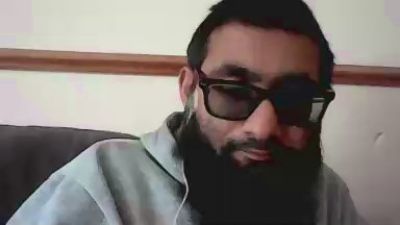 henchy94 live cam on Cam4