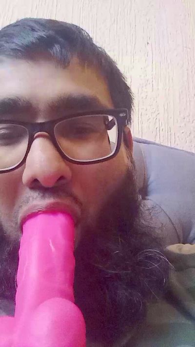 henchy94 live cam on Cam4