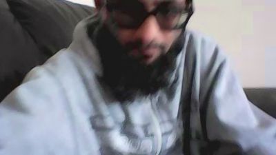 henchy94 live cam on Cam4