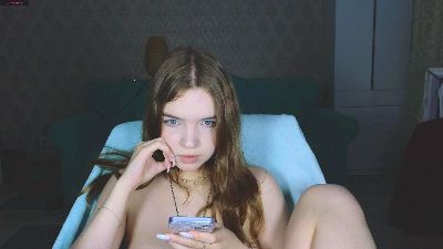 henny_c4 live cam on Cam4