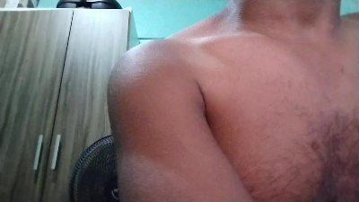 henriique live cam on Cam4