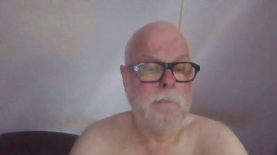 henrikhot46 live cam on Cam4