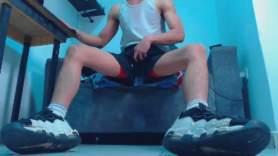 henrrys live cam on Cam4