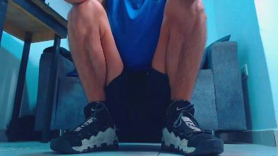 henrrys live cam on Cam4
