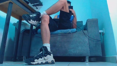 henrrys live cam on Cam4