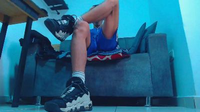 henrrys live cam on Cam4