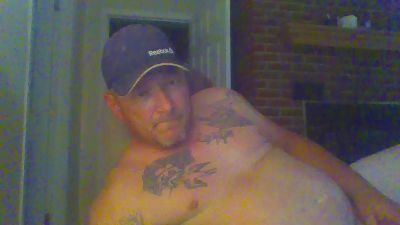 herbigsmitty4 live cam on Cam4