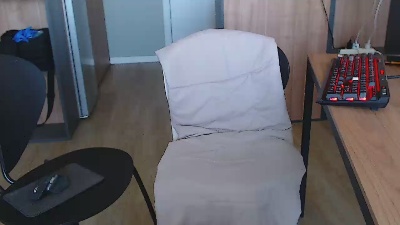 herfes live cam on Cam4