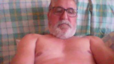 heriberto199 live cam on Cam4
